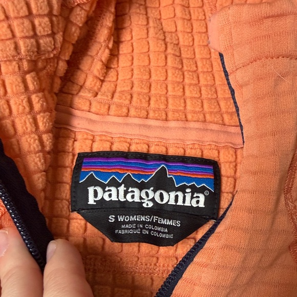 Patagonia R1 Hoody - Picture 4 of 5